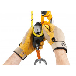 Przyrząd zjazdowy Petzl RIG w kolorze czarnym