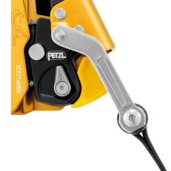 ASAP LOCK model 2026. Przyrząd asekuracyjny Petzl na linę z blokadą